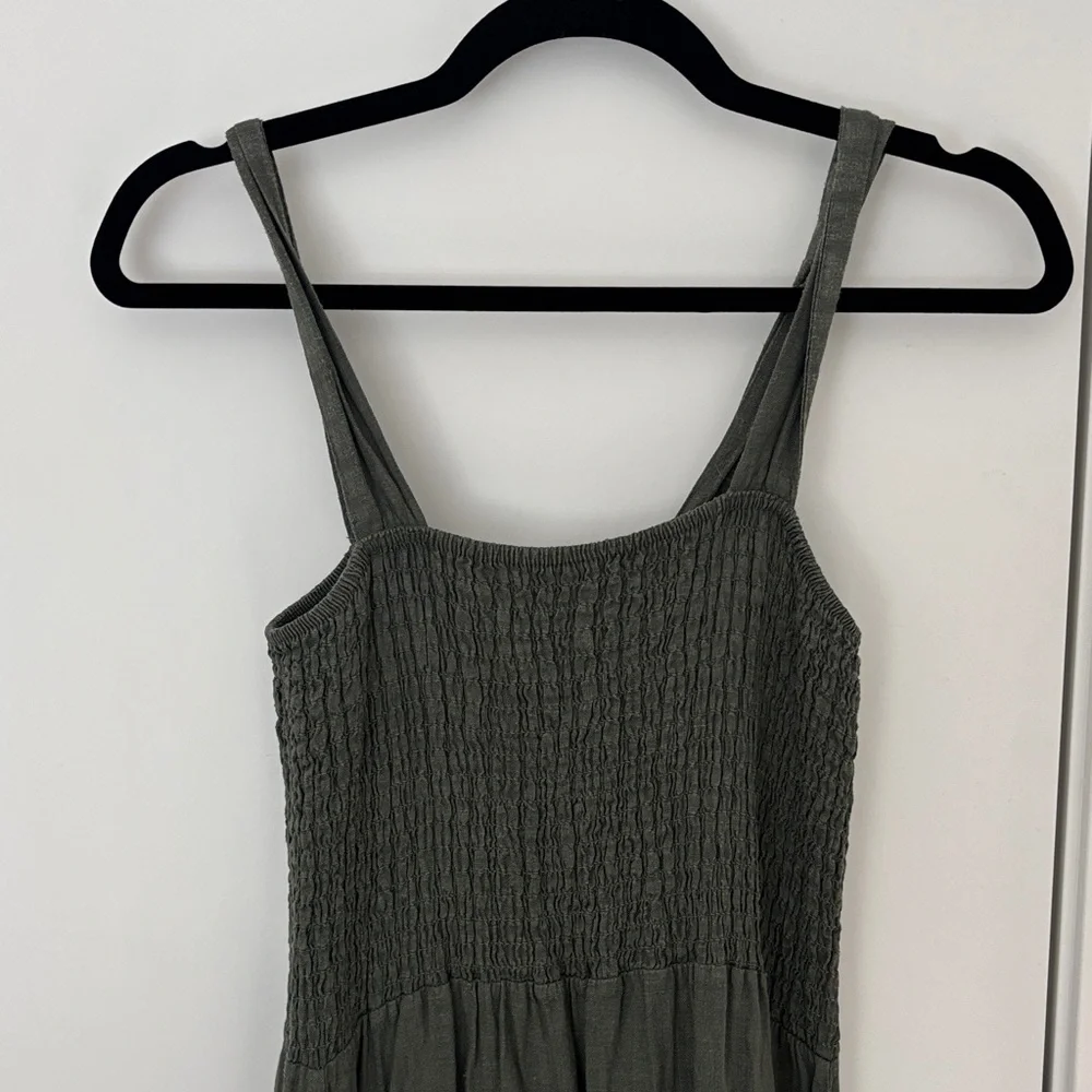 100% Linen Dress - Picture 2 of 2